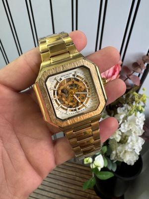 Patek-Philippe_Automatic_Square B4