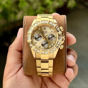 Role_x Oyster perpetual Rainbow 