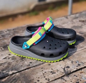 classic hiker multi black