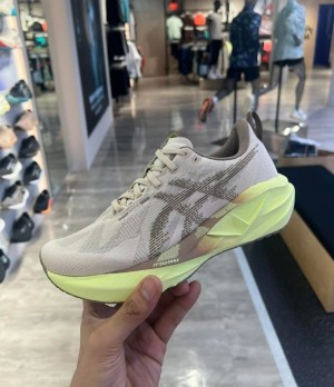 Asicss Novablast 5 Running Trainers in mineral beige and taupe grey