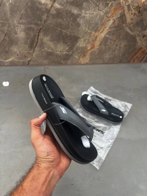 Skeecherss hyper burst simplex premium slides