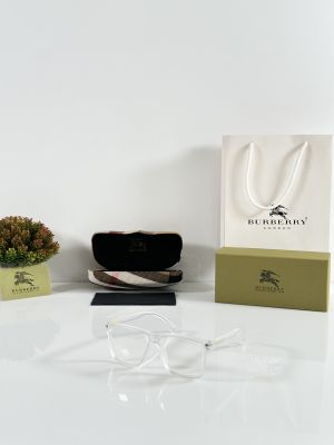 Burberry_4182_Ice_Day
