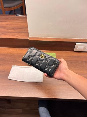 GUCCI_LONG_LEATHER_LADIES_WALLET_WITH_OGBOX_CARDS_DUSTBAG_TAGS_F100