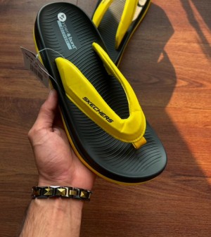 S hyper burst slipper black yellow