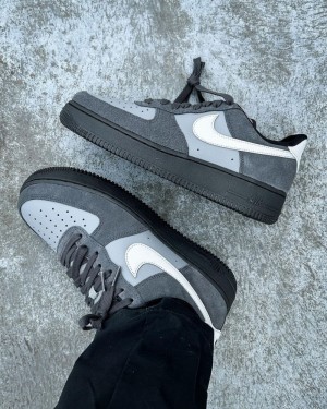 Nikee AirForce 1 Wolf  Grey 