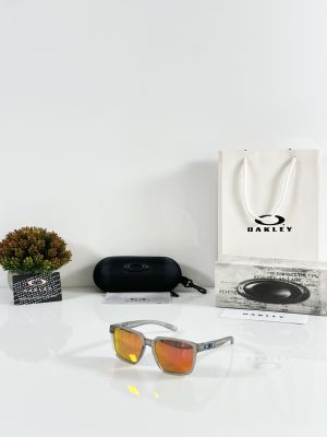 Oakley_3384_Grey_Orange_Mercury