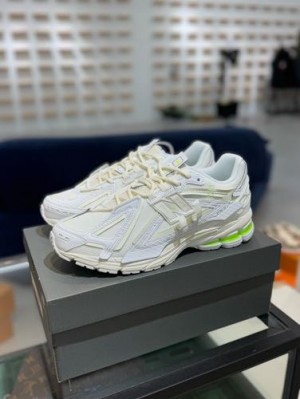 New Balance 1906 Glow In Dark