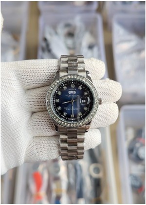 Role_x Oyster perpetual Day Date  Diamond 40 Battery  - J872