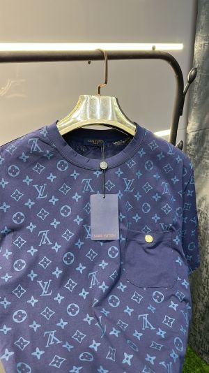 LV LOGO MONOGRAM PRINT PREMIUM HALF SLEEVES TSHIRT