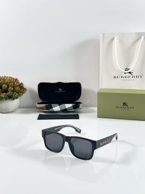 Burberry_4358_Black_Multi