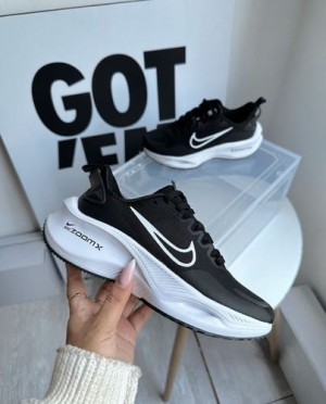 Nikee Zoom x Smily Pro Black