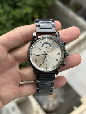 Tommy Hilfige r Day Date Chronograph ( 1st Quality )