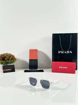 Prada_20_Ice_Black