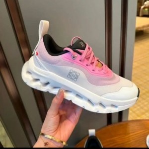 Loewee X on cloud White pink. (658)