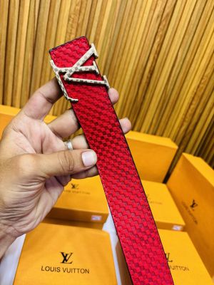 44 LV LOUIS VUITTO_N PREMIUM QUALITY BELT