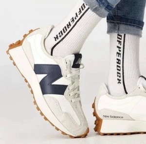 New balance Moonbeam Outerspace White Navy (401)