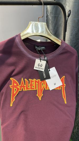 BALENCIAG_A LOGO EMBOSSED PREMIUM TSHIRT