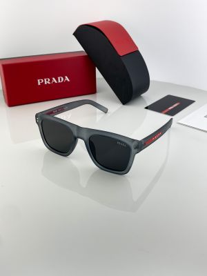 Prada_grey_black_3835
