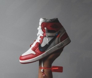 Nik_ee air jordan x of_white chicago 