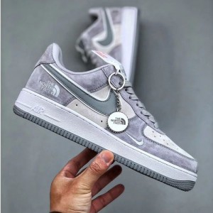 Nik_ee airforce 1 low north_ face x  grey seude