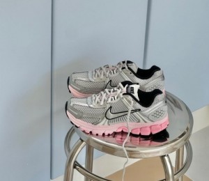 Nikkee Zoom Vomero 5 Pink Forum  628