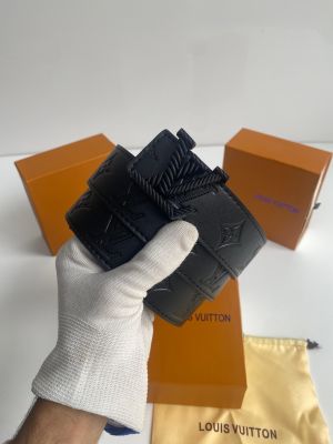 LOUIS_VUITTON EMBOSE BELT WID BOX 178