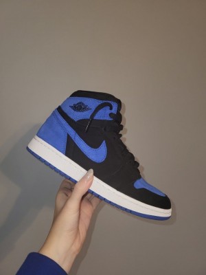 Nik_e air jordan retro 1 high royal reimagined blue