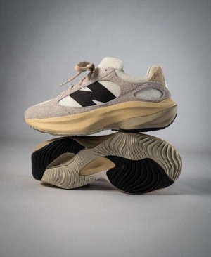 New_ Balance Warped Runner