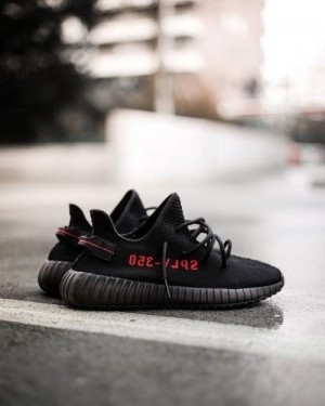 Adidass Yeezy Boost 350 Bred Semi Ua