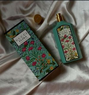 GUCC I FLORA GORGEOUS JASMINE FOR HER 