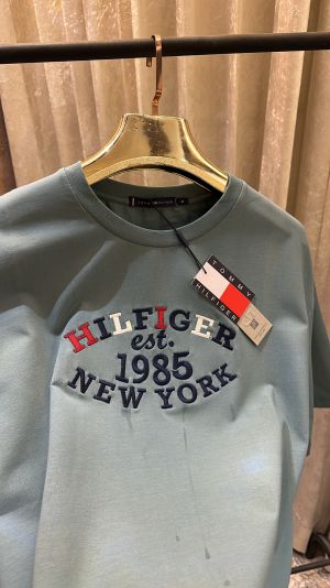 TOMMY_HILFIGER LOGO EMBOSSED PREMIUM  TSHIRT