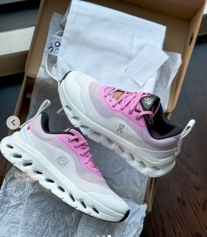 On Cloudtilt 2 X LOEWE Pink White