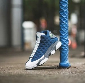 Air Jordan Retro 13 Blue Flint