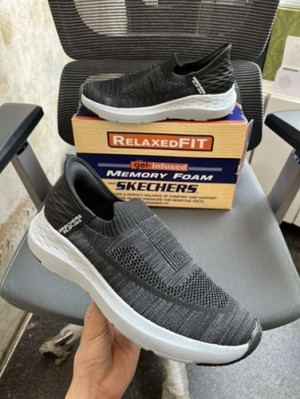 Skecher_s Slip ins Arch Fit Dark Grey