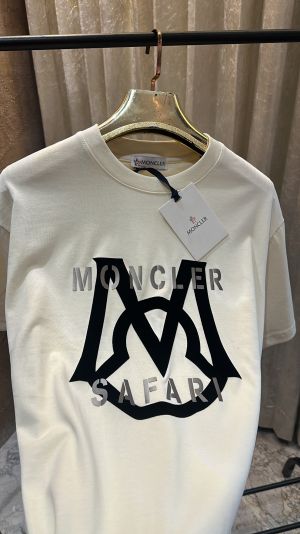 MONCLE_R SAFARI LOGO EMBOSSED PREMIUM WHITE TSHIRT
