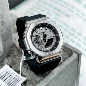 Casio G SHOCK GM2100
