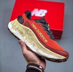 new balanc-e Fresh Foam X More Trail V3 Orange
