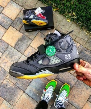 Air Jordan 5 Muslin X Off White