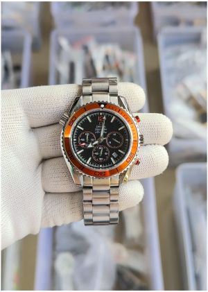 Omeg_a Seamaster Planet Ocean Quartz Japan