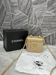Chanel_Small_Vanity_Premium_Leather_Bag_With_Original_MagnetBox