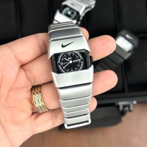 Nike_Silverblack