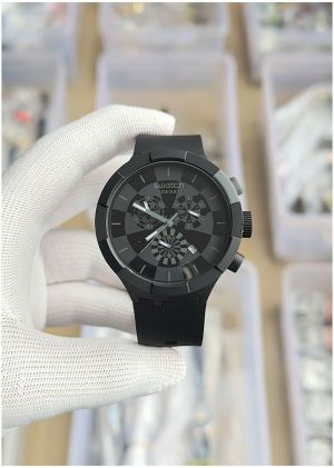 Swatc_h neon party to the max