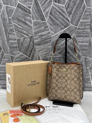 Coach_Mollie_Bucket_Bag_With_OriginalBox_DustCover_Tags_BagCharm
