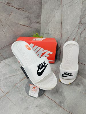 NIK_E VICTORY WHITE 1015