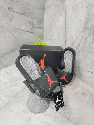 JORDAN BLACK RED 1033