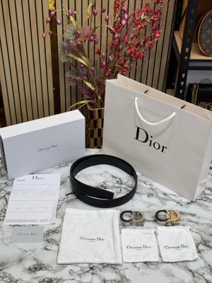 CHRISTIAN_DIOR_BELT_COMBO_PREMIUM_QUALITY_WITH_OG_BOX_AND_CARRY_BAG_(CD)