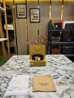 Burberr_y Luxury Leather Belt Gold TB Buckle with Box Dust Bag & Carry Bag (23-1)