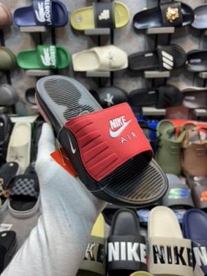 _NIKE_AIRMAX_CAMDEN_RED-1145
