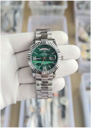 Role_x Oyster perpetual Day Date 40 Battery - J1454