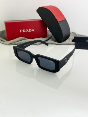 Prada_black_25s